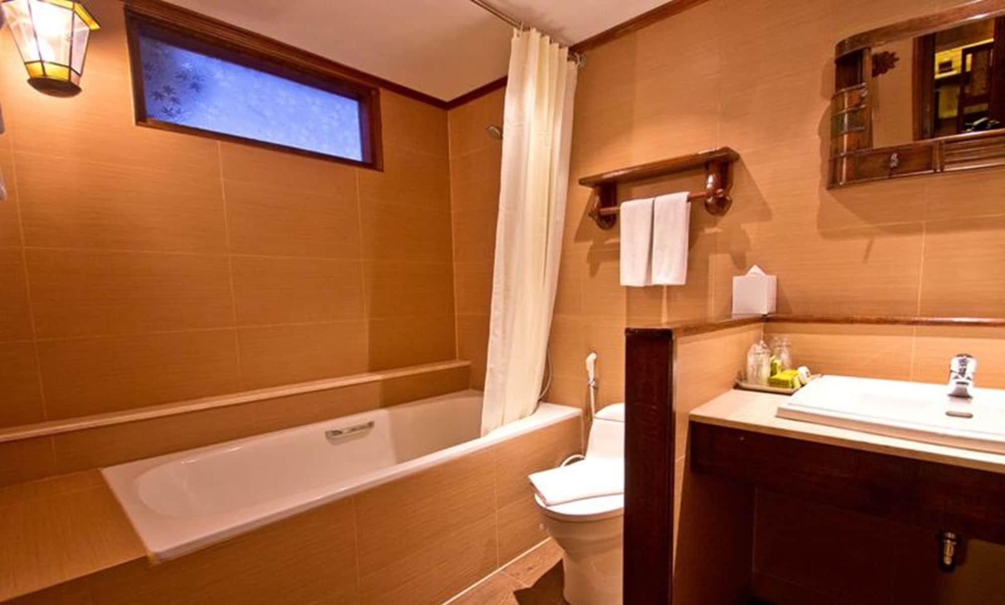 De Batara Hotel Bandung Esterno foto