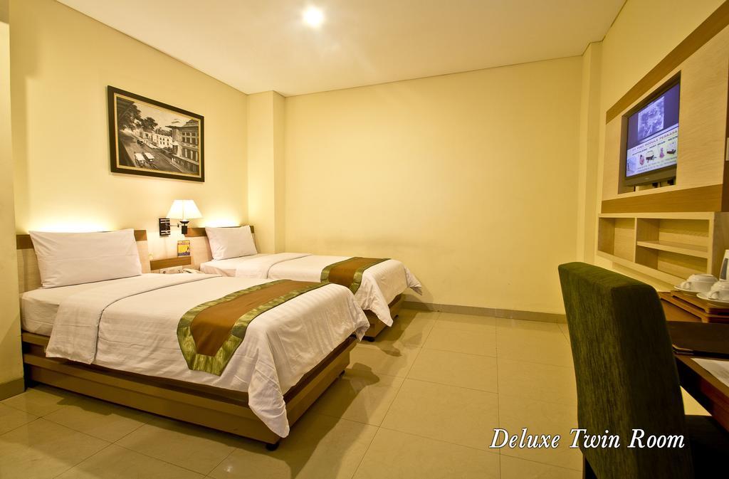 De Batara Hotel Bandung Esterno foto