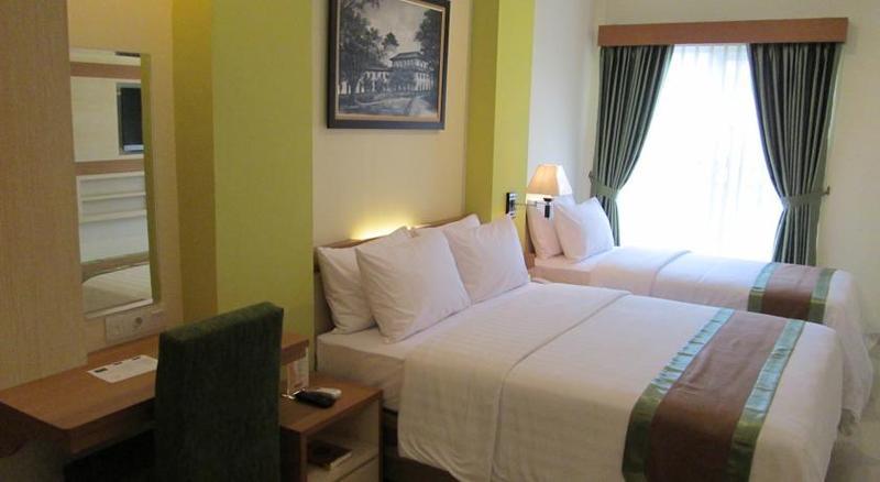De Batara Hotel Bandung Esterno foto