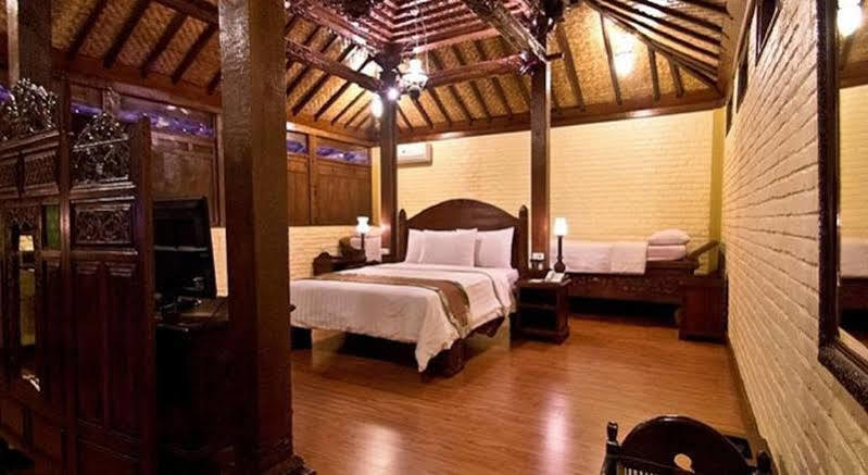 De Batara Hotel Bandung Esterno foto